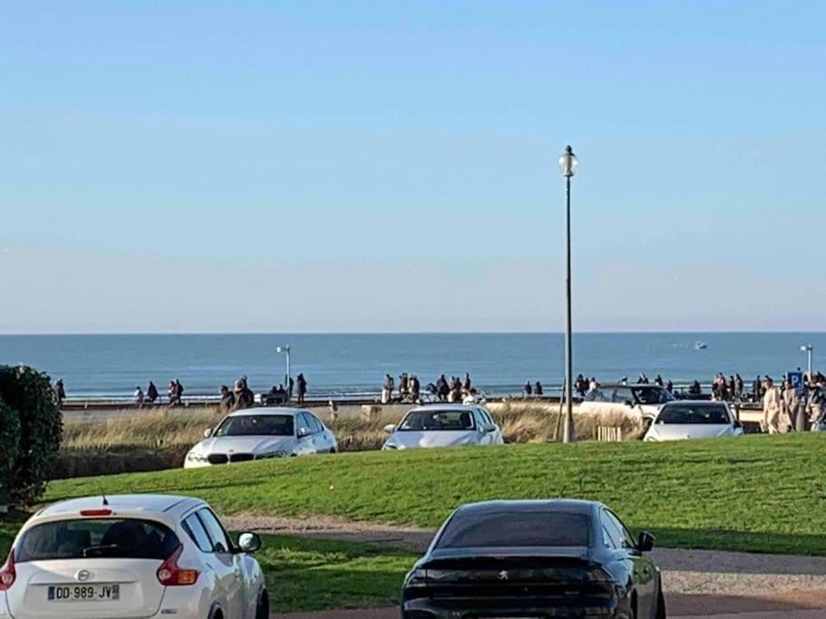 Studio En Residence Face Mer Avec Parking Le Touquet Exterior photo